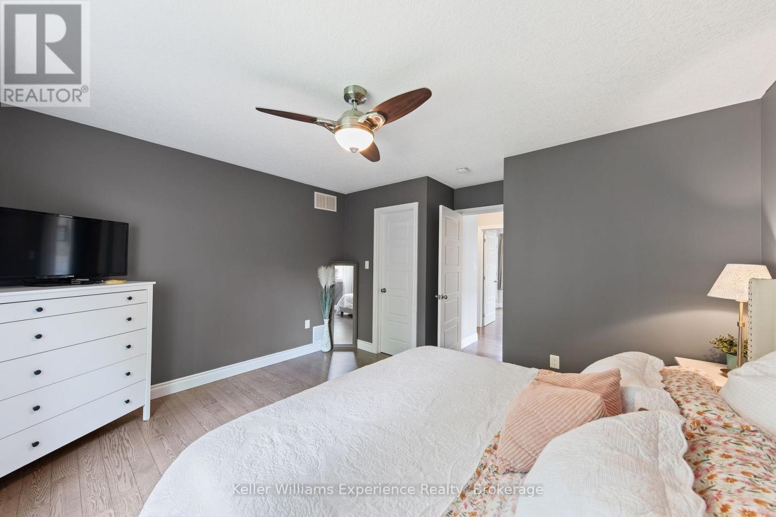 98 ANDERSON CRESCENT - Image 17