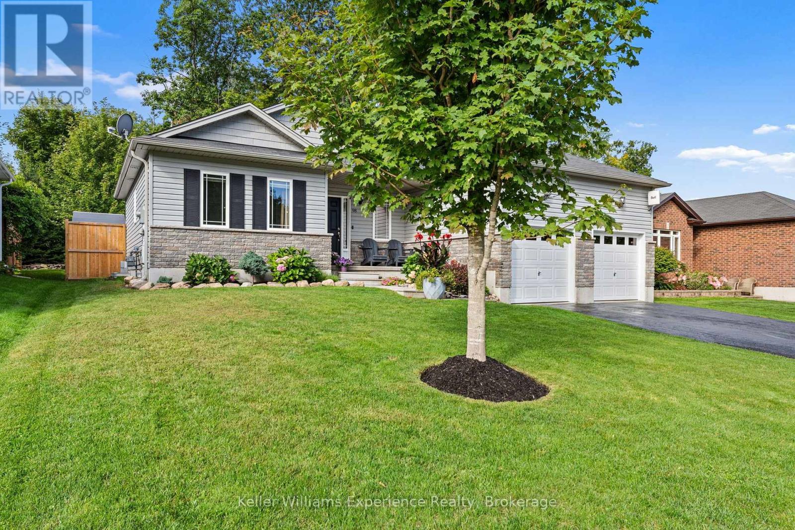98 ANDERSON CRESCENT, Tay (Victoria Harbour) — photo 2