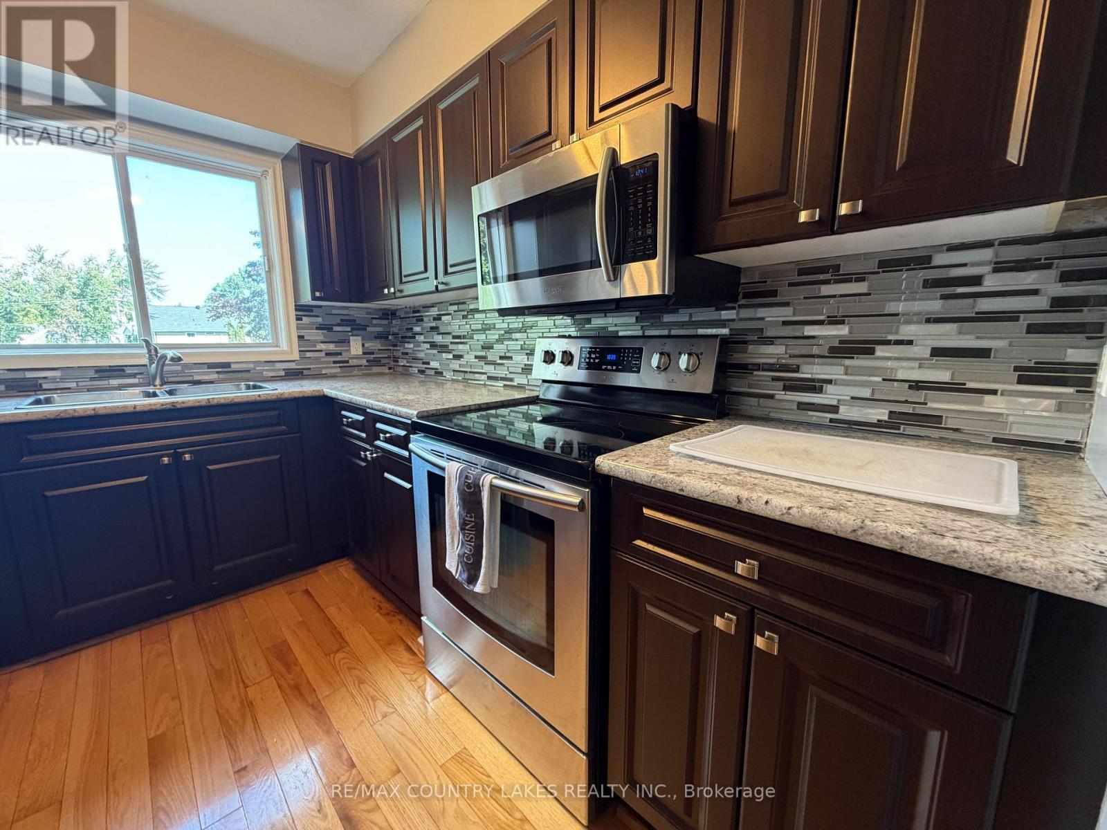 #12 30 LAGUNA PARKWAY - 15