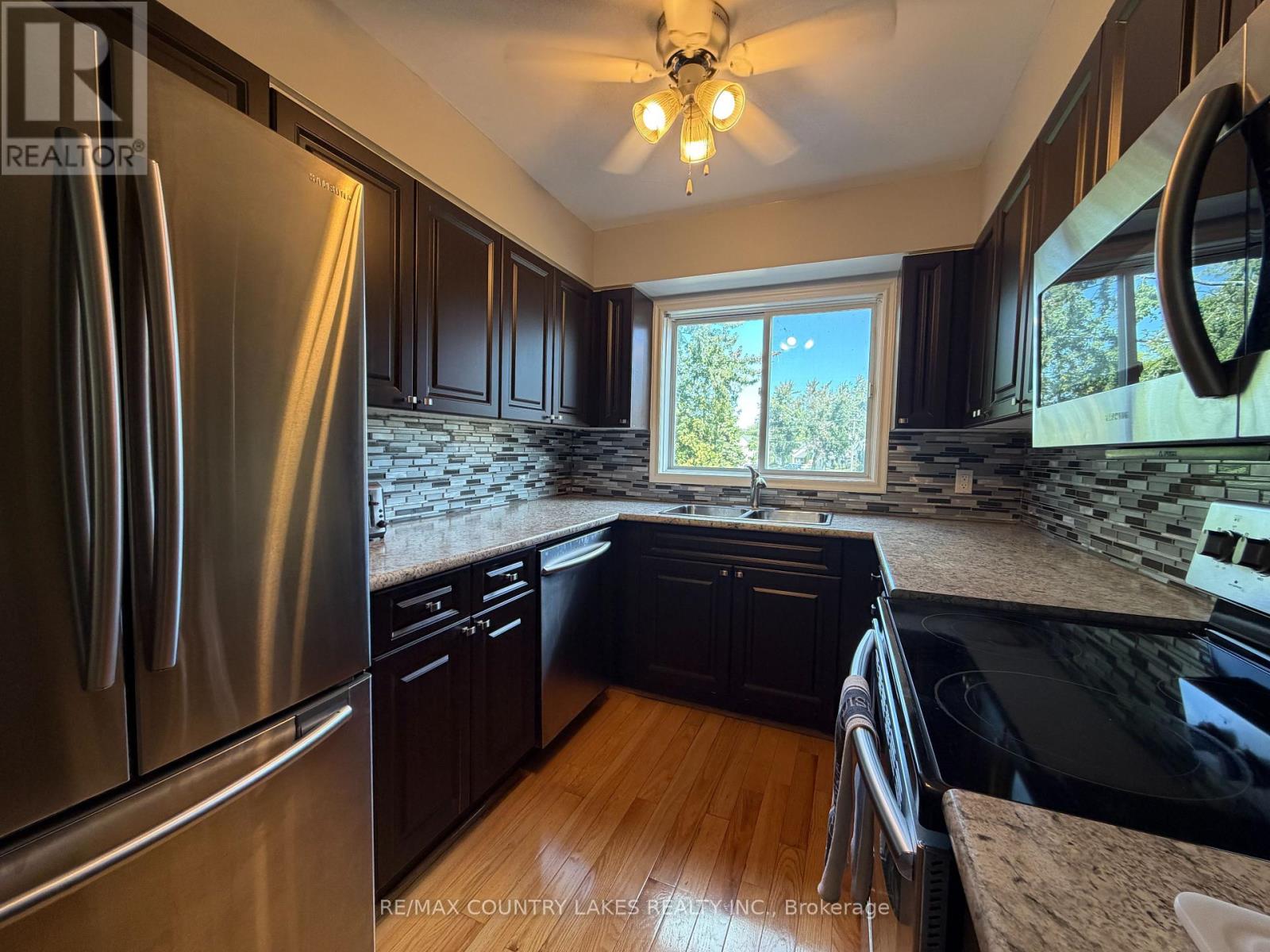 #12 30 LAGUNA PARKWAY - 16