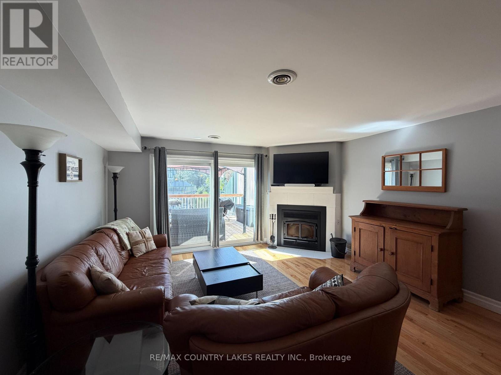 #12 30 LAGUNA PARKWAY - 23