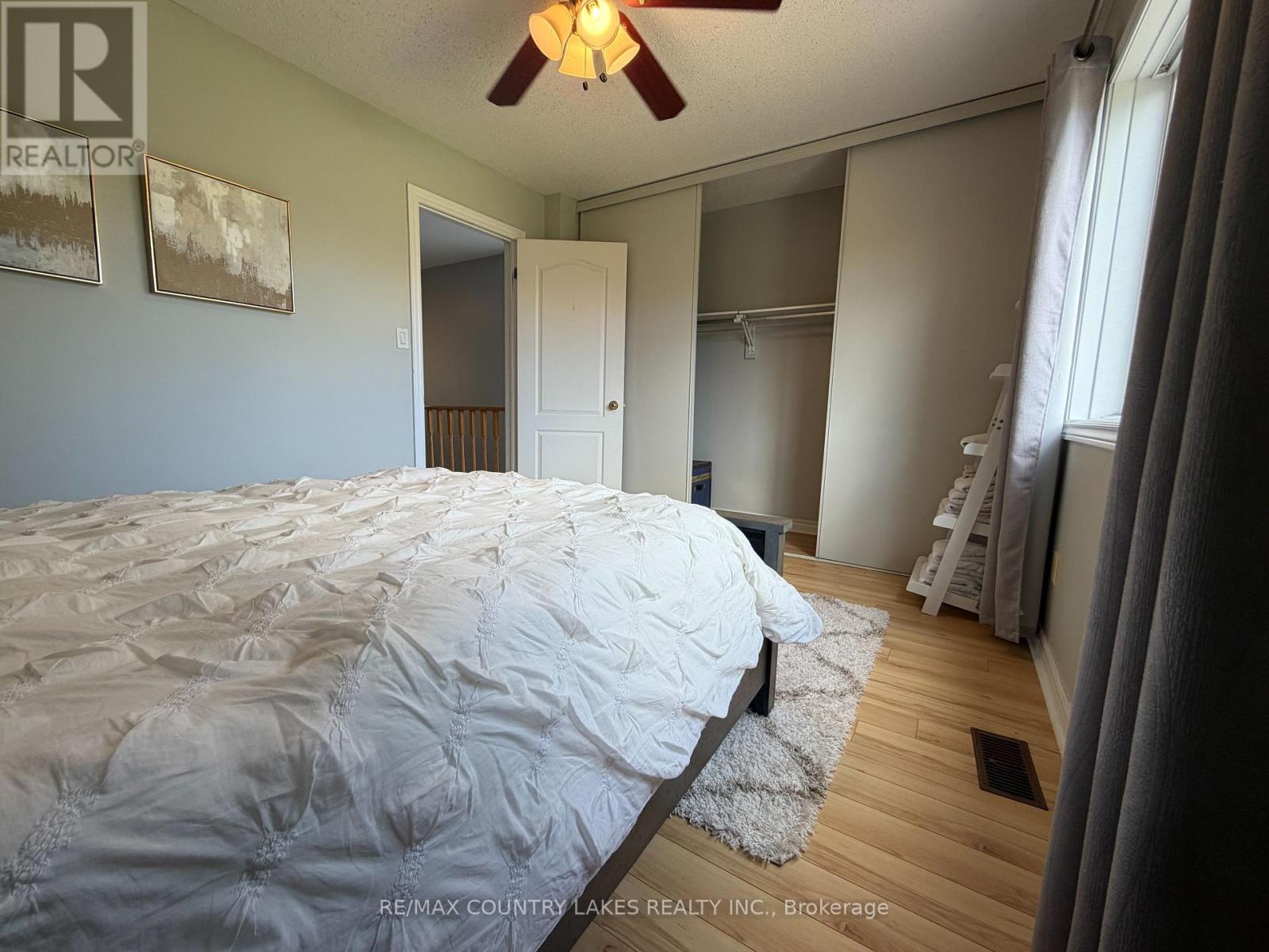 #12 30 LAGUNA PARKWAY - 32