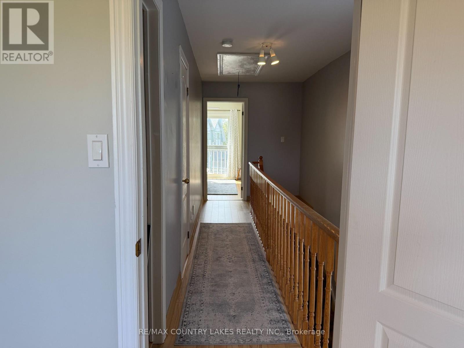 #12 30 LAGUNA PARKWAY - 33
