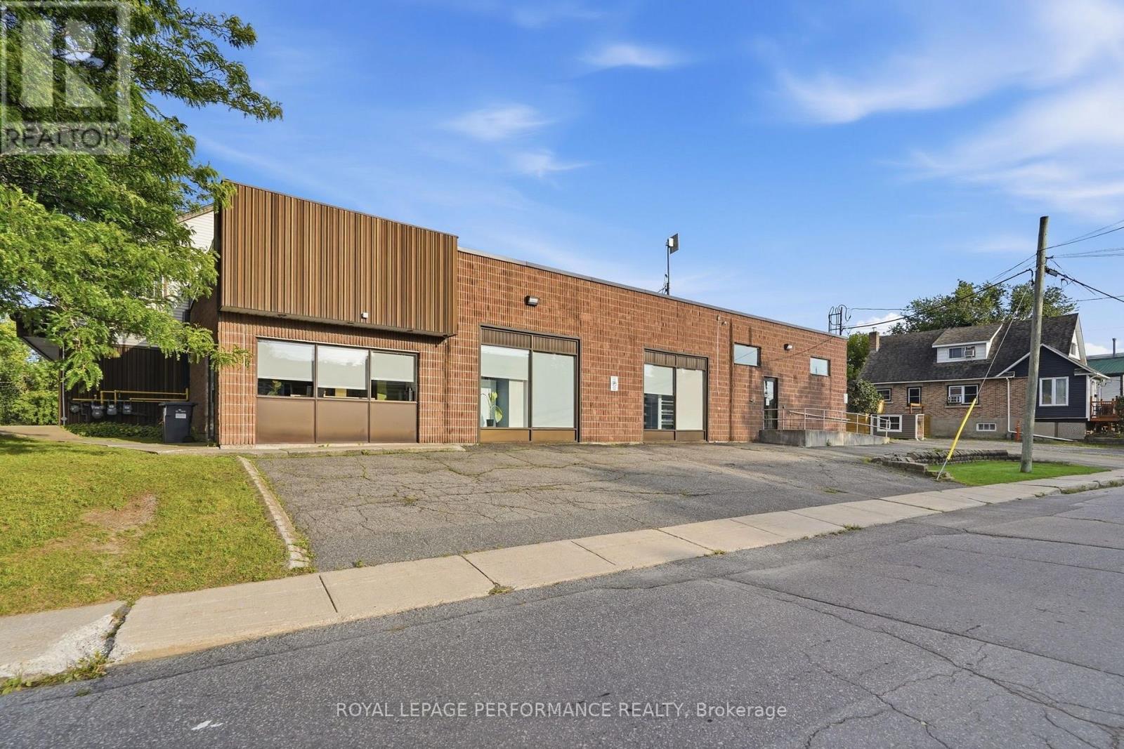 692 MAIN STREET E, Hawkesbury — photo 31