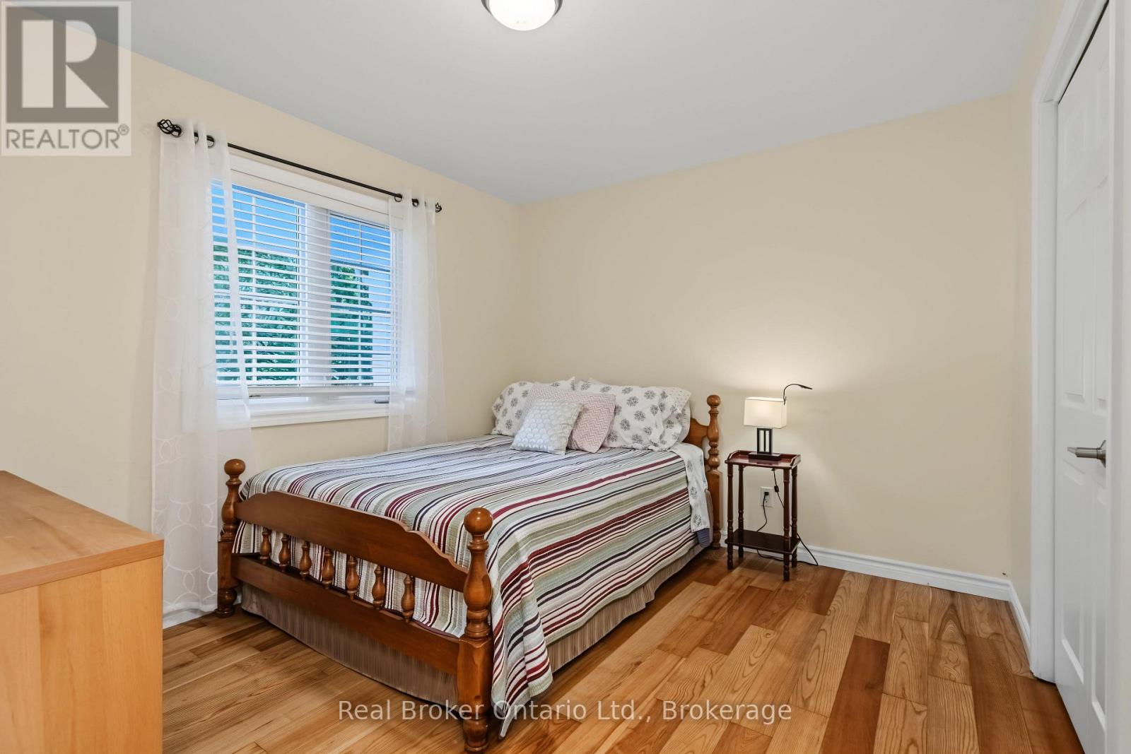 635064 EUPHRASIA HOLLAND TOWNLINE - Image 26