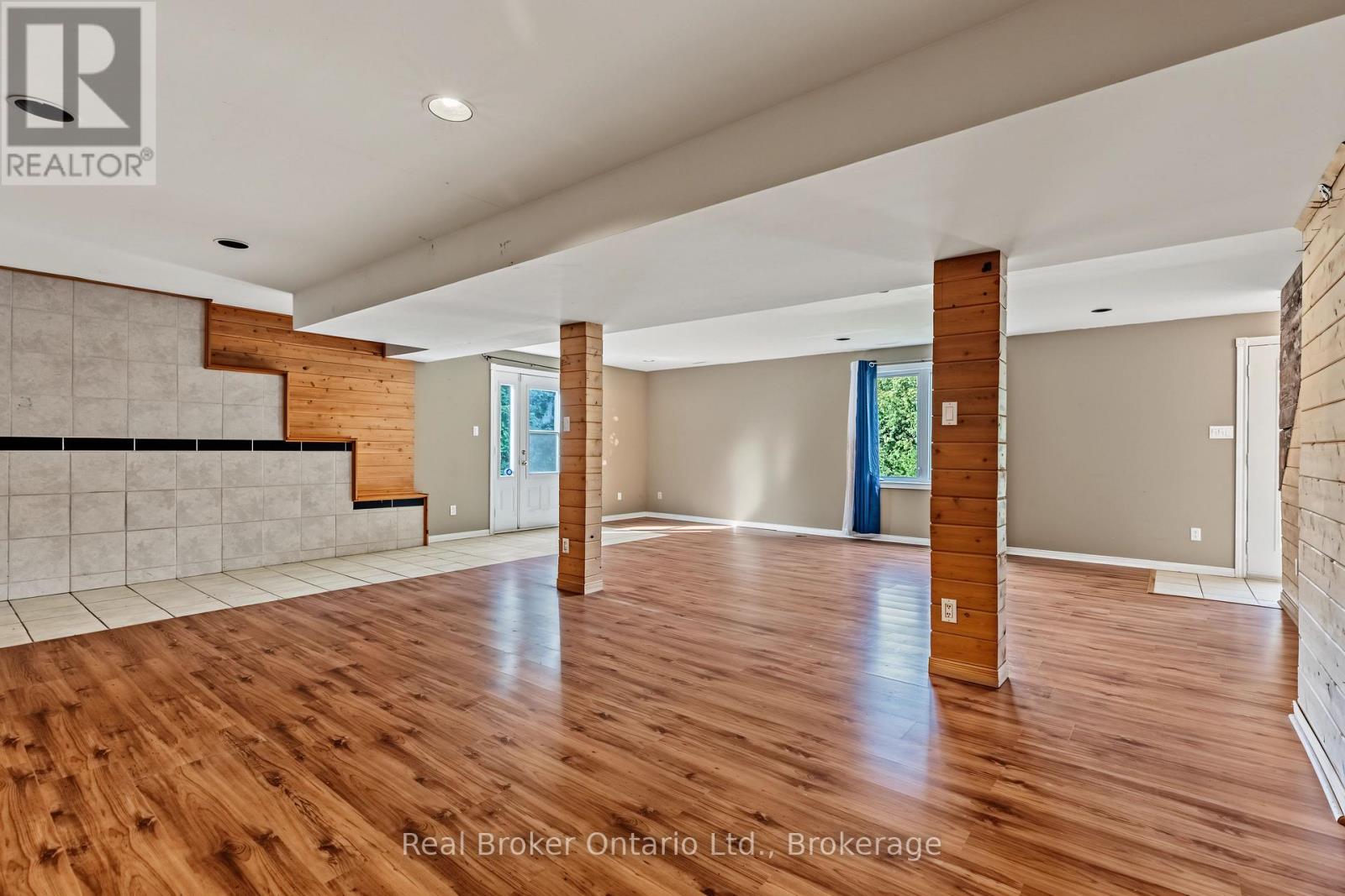 635064 EUPHRASIA HOLLAND TOWNLINE - Image 33