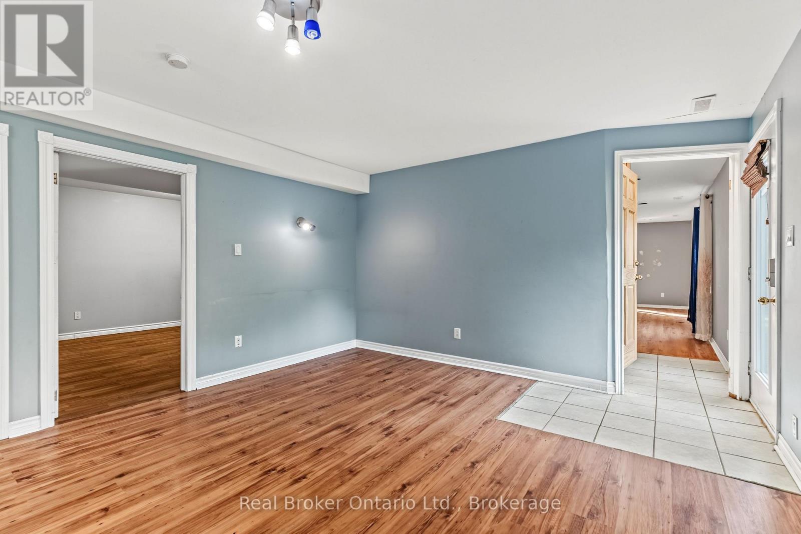 635064 EUPHRASIA HOLLAND TOWNLINE - Image 38