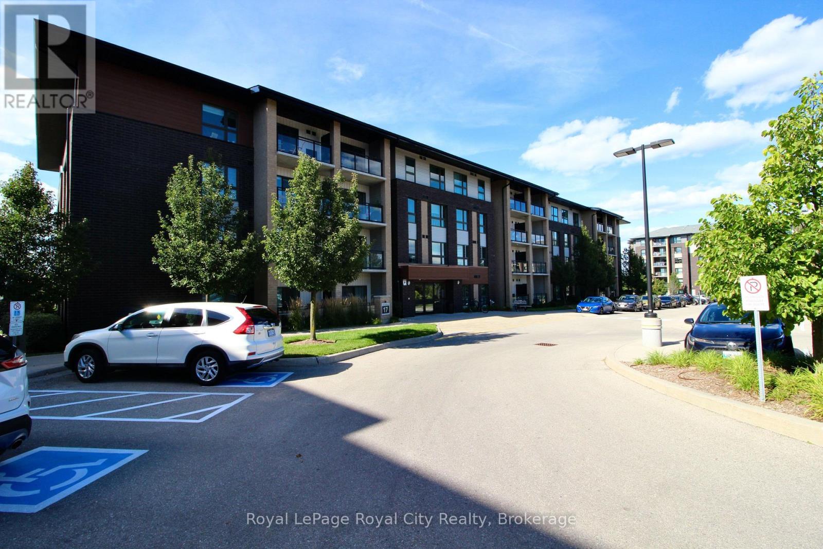 203 - 17 KAY CRESCENT, Guelph (Pineridge/Westminster Woods) — photo 3