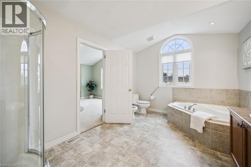 326 TEALBY Crescent - Image 26