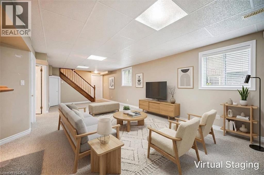 326 TEALBY Crescent - 32