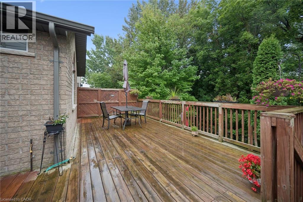 326 TEALBY Crescent - 42