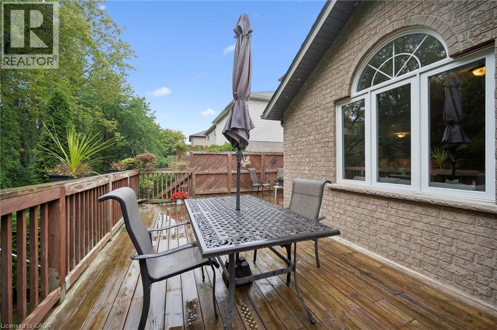 326 TEALBY Crescent - Image 43
