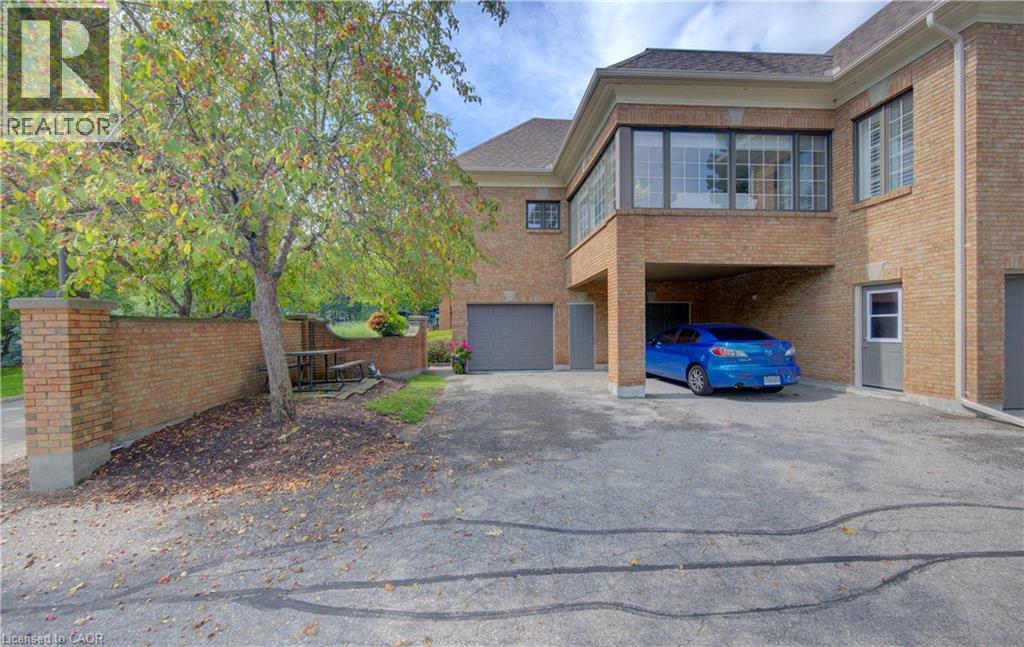 45 BLUE SPRINGS Drive Unit# 31, Waterloo — photo 4