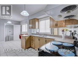 Upper - 45 Whitewash Way, Brampton, ON L6X4V4 Photo 8