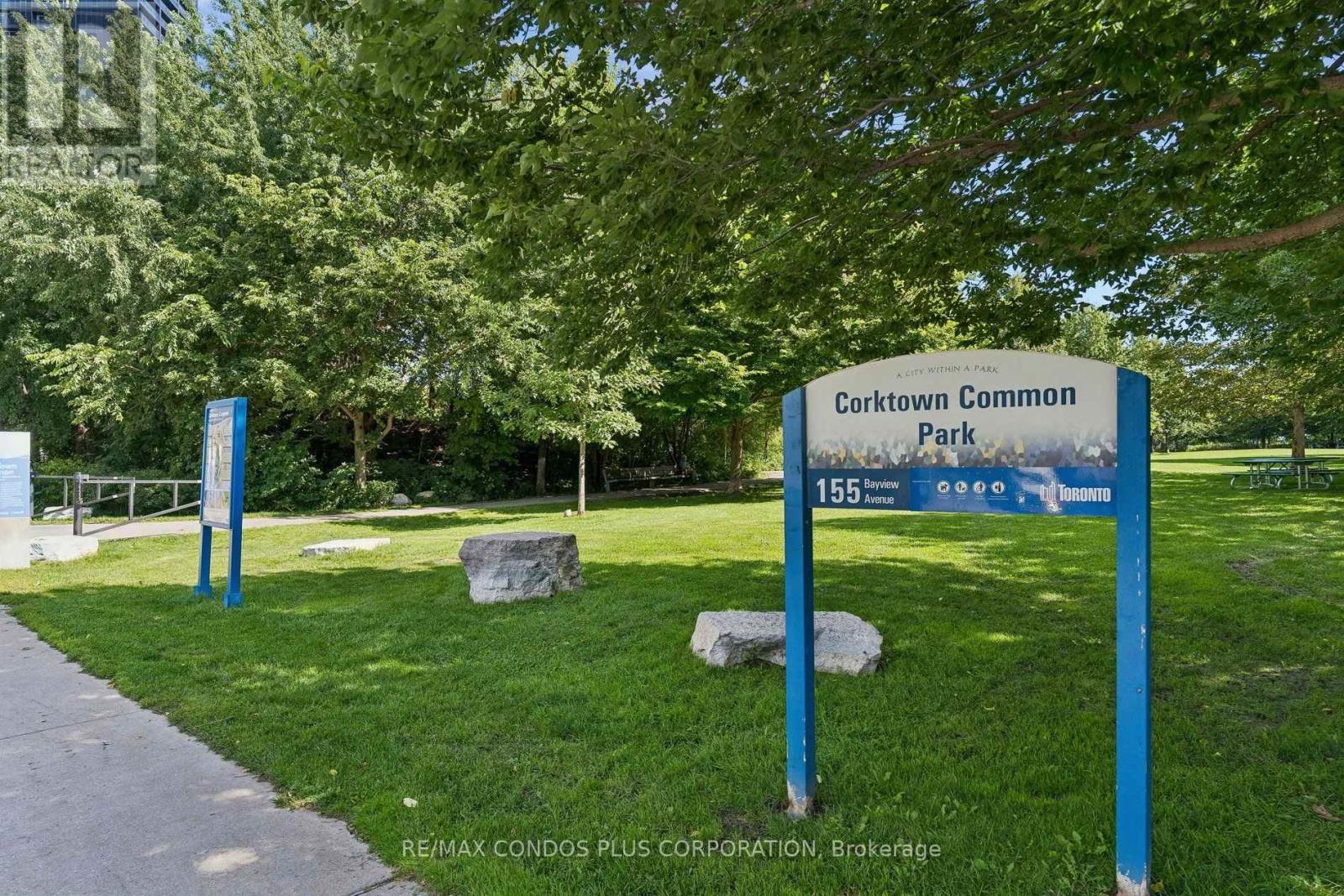 #N405 120 BAYVIEW AVENUE - 36