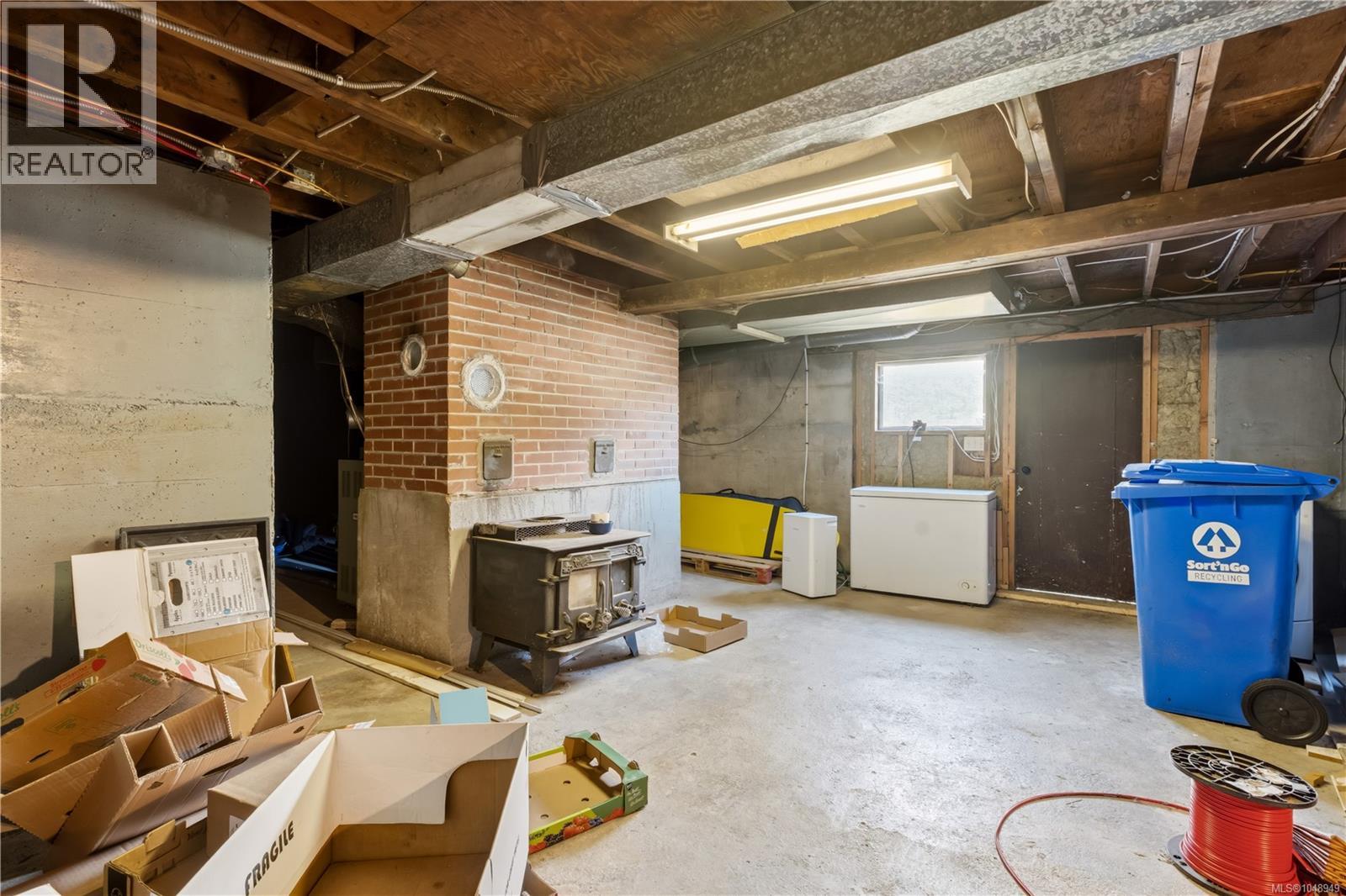 1802 Peninsula Rd - Image 38