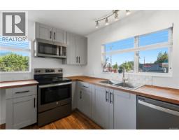 1802 Peninsula Rd, Ucluelet, BC V0R3A0 Photo 21
