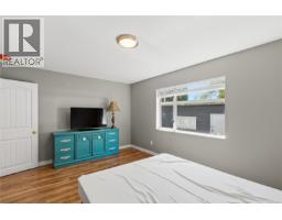 1802 Peninsula Rd, Ucluelet, BC V0R3A0 Photo 32