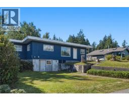 1802 Peninsula Rd, Ucluelet, BC V0R3A0 Photo 40