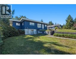 1802 Peninsula Rd, Ucluelet, BC V0R3A0 Photo 43