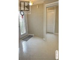670 Macbeth Heights, Mississauga, ON L5W1E5 Photo 10