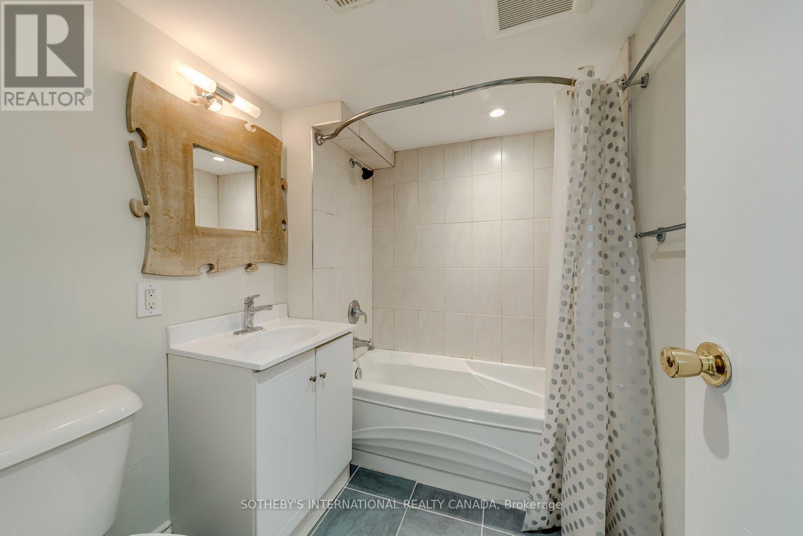66 TWENTY NINTH STREET - Image 27