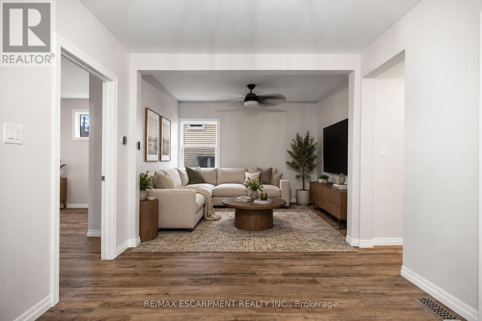MAIN - 35 INKERMAN STREET, St. Thomas