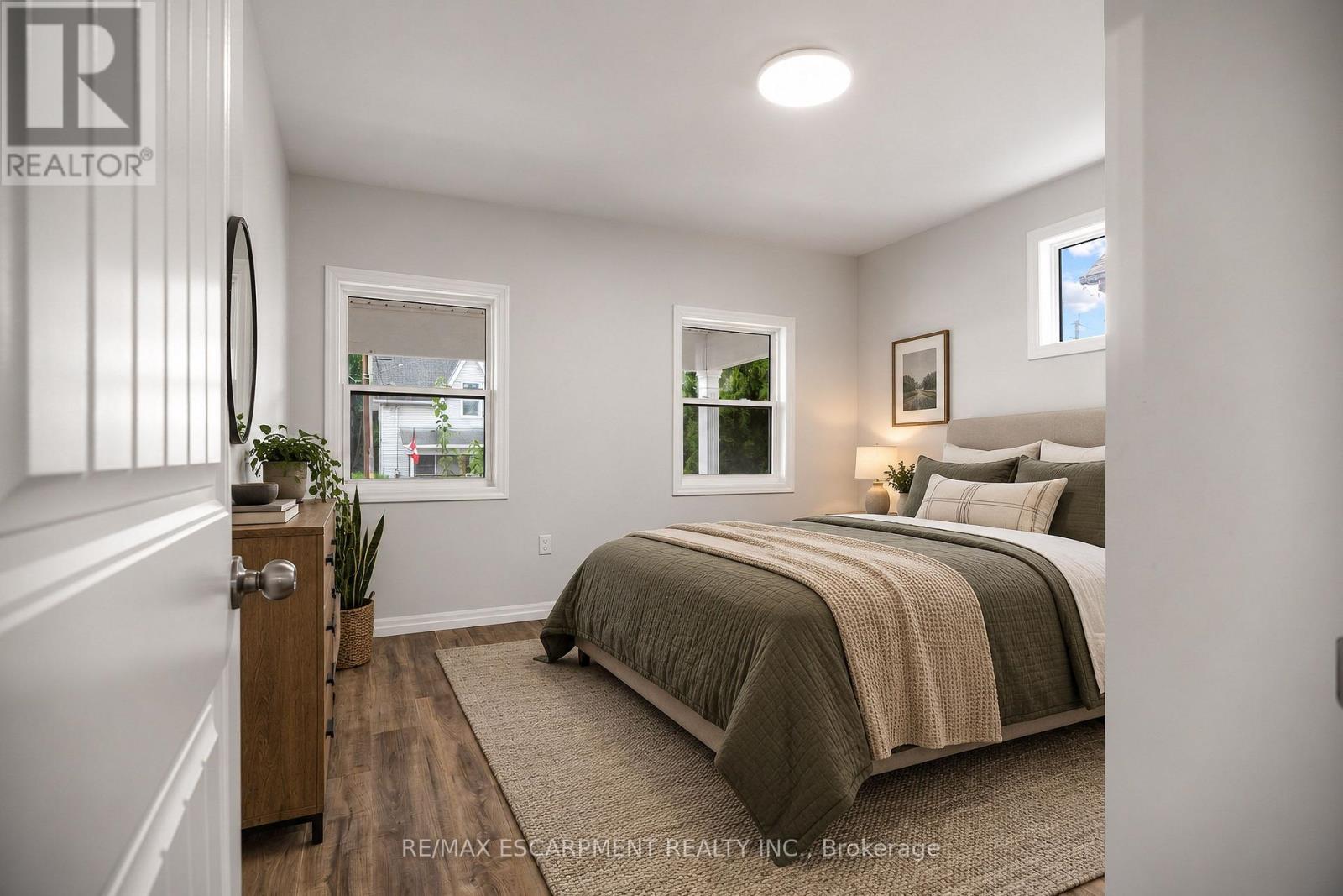 MAIN - 35 INKERMAN STREET, St. Thomas — photo 3