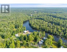 1025 Moe's Road, Bracebridge, ON P1L1X3 Photo 12