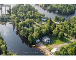 1025 Moe's Road, Bracebridge, ON P1L1X3 Photo 6