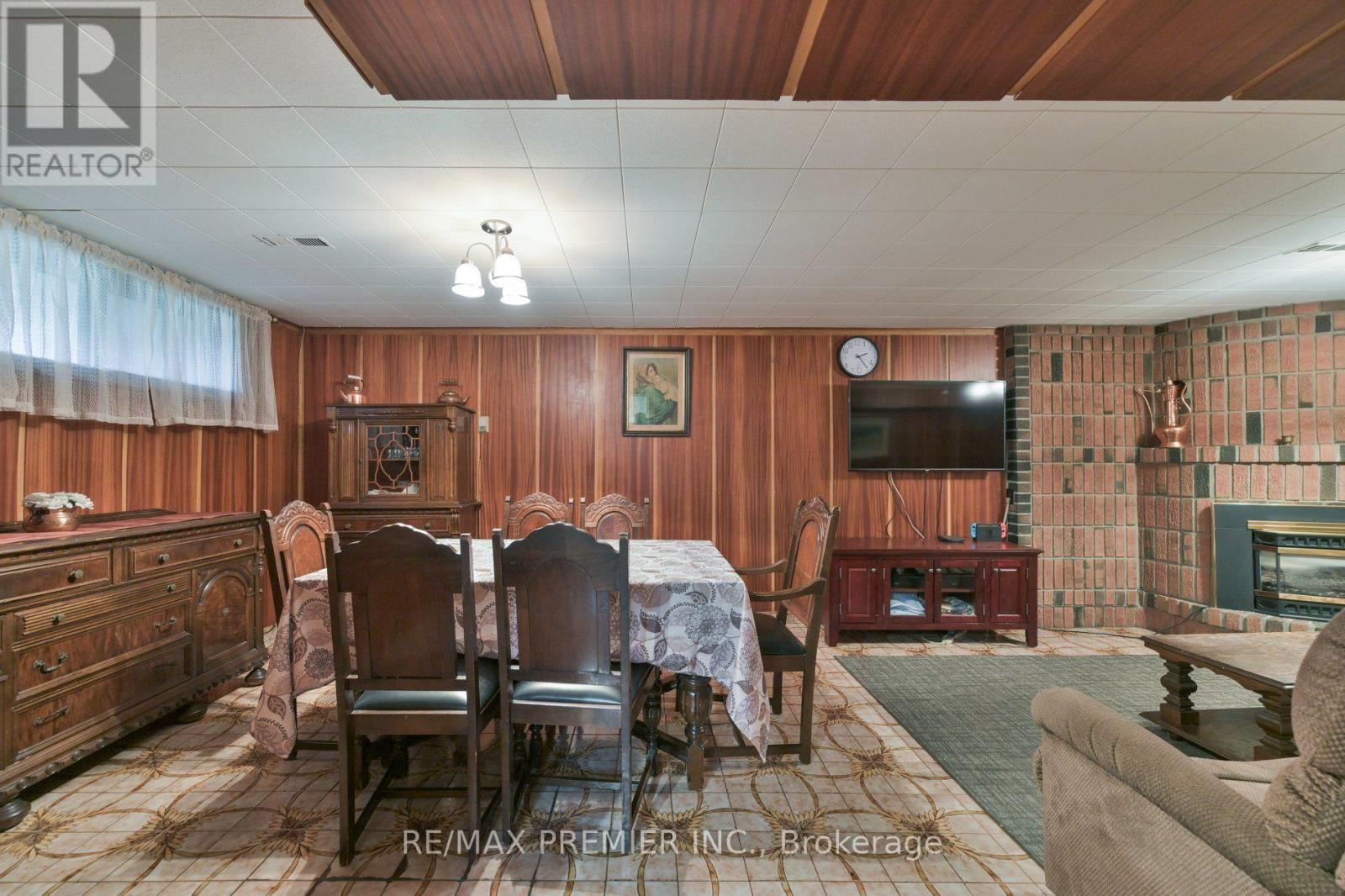 81 MACLEOD STREET - 20