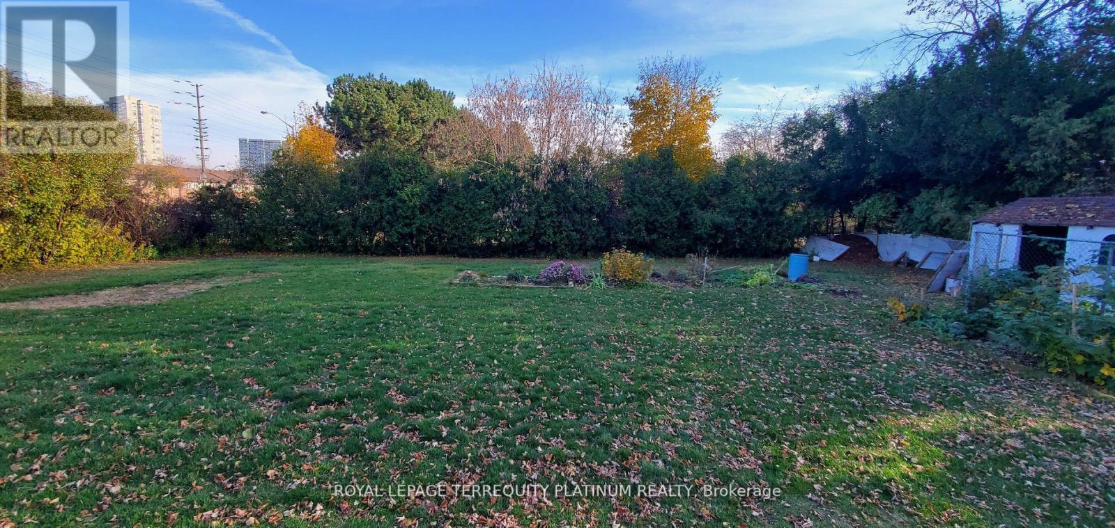 BSMT - 2 HAZELWOOD DRIVE, Brampton (Westgate) — photo 6