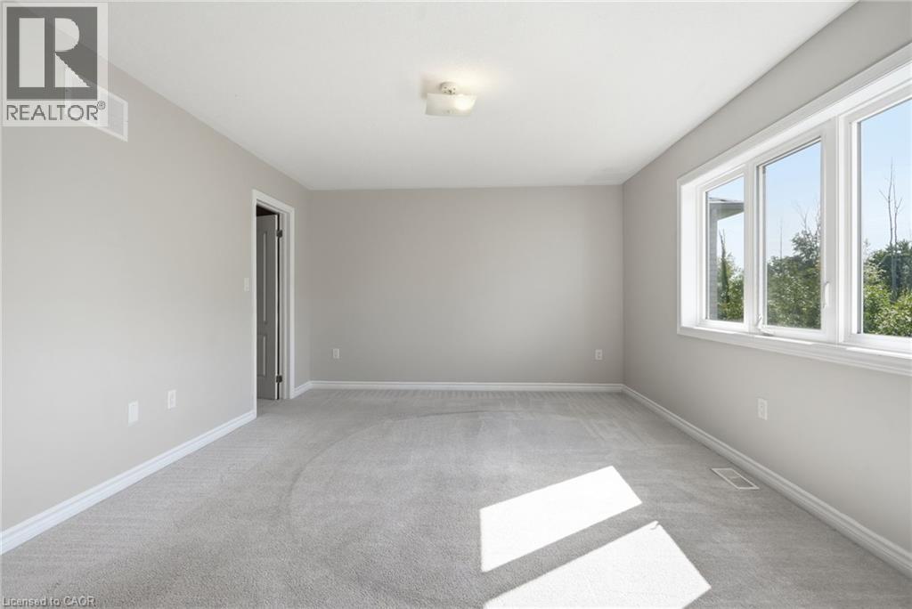 125 TUMBLEWOOD Place - Image 19