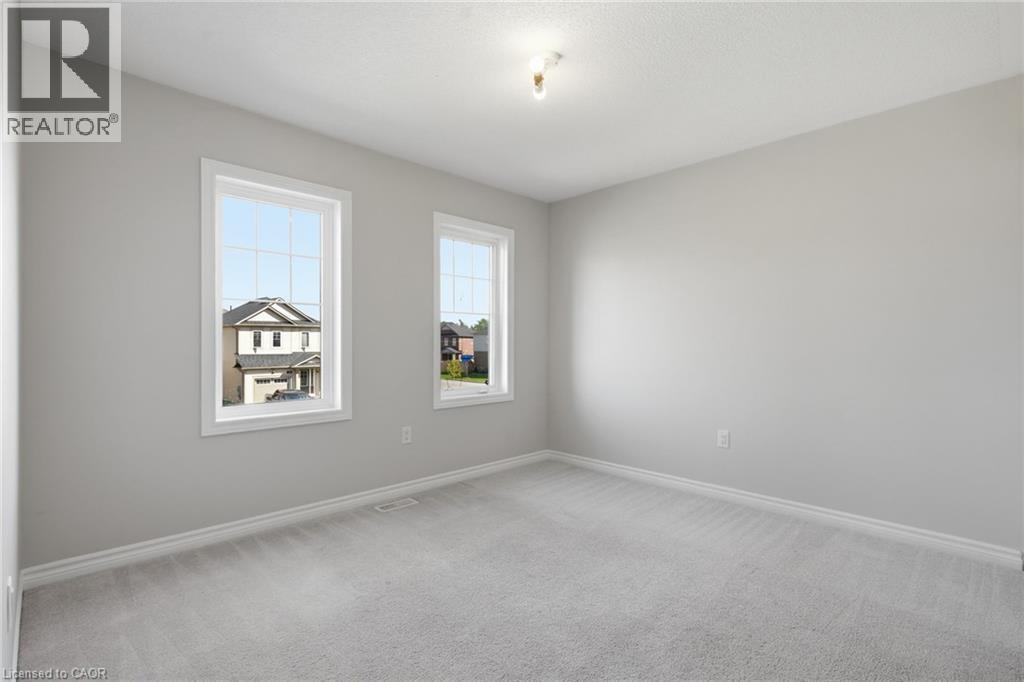 125 TUMBLEWOOD Place - Image 24
