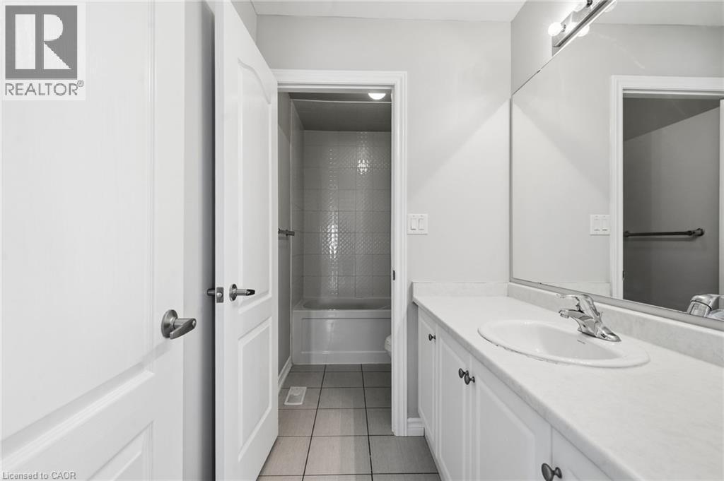 125 TUMBLEWOOD Place - Image 26