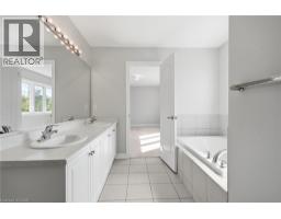 125 Tumblewood Place, Welland, ON L3B0J3 Photo 21