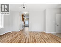 Primary Bedroom - 125 Tumblewood Place, Welland, ON L3B0J3 Photo 6
