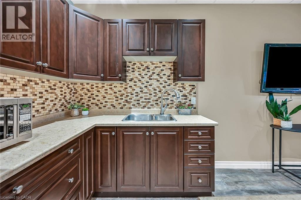 50 KEITH Street - Image 34