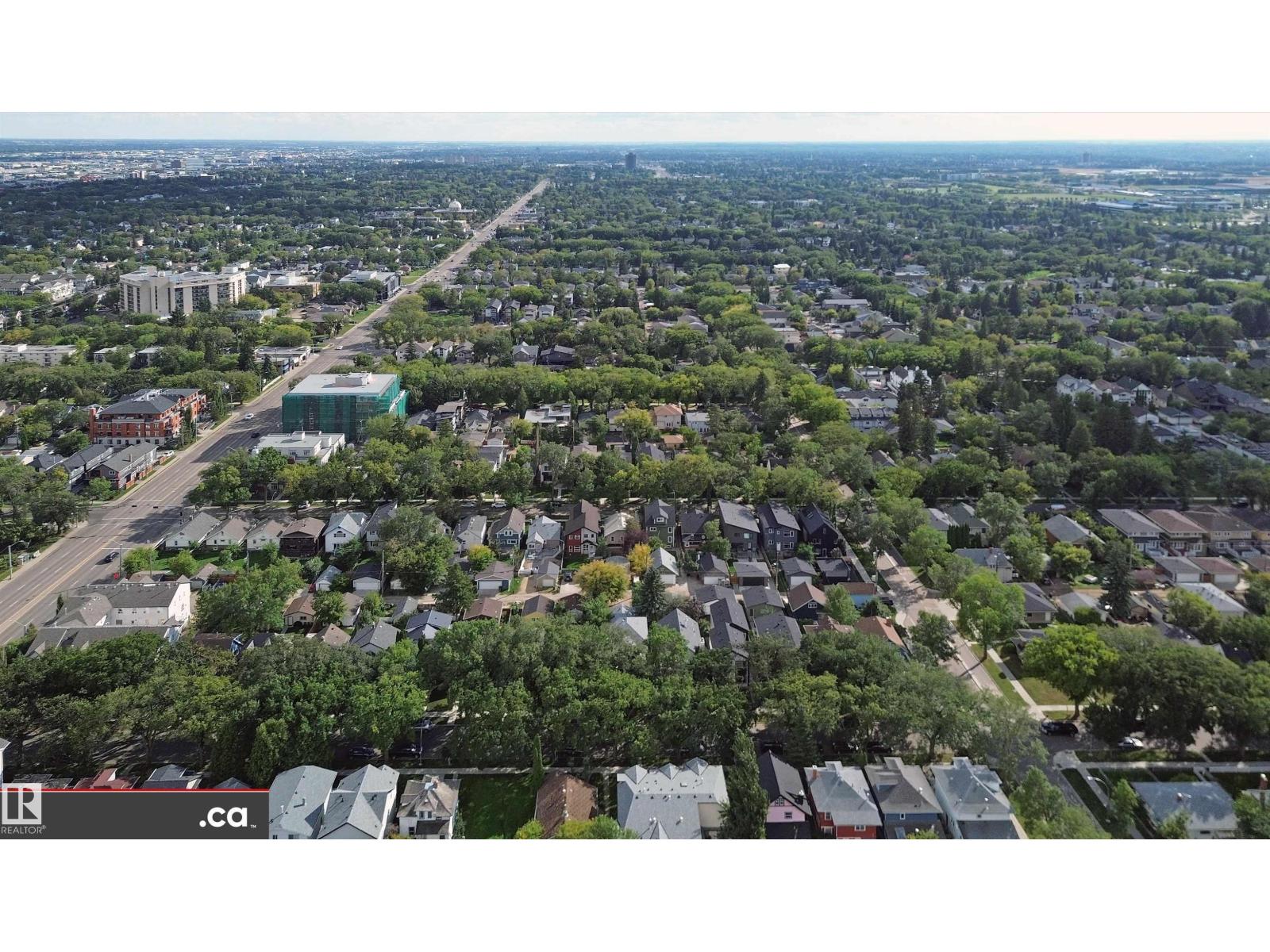 10941 81 AV NW - 65