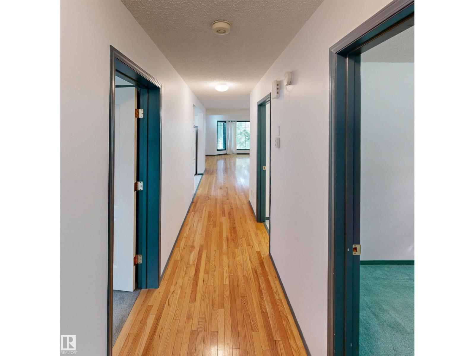 10941 81 AV NW - 13