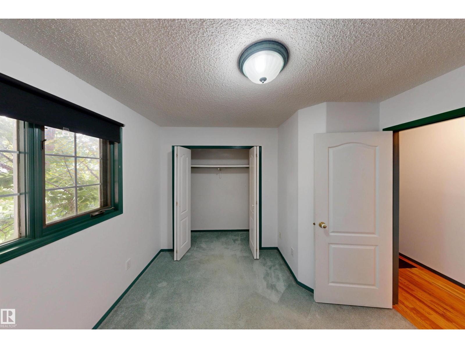 10941 81 AV NW - 21