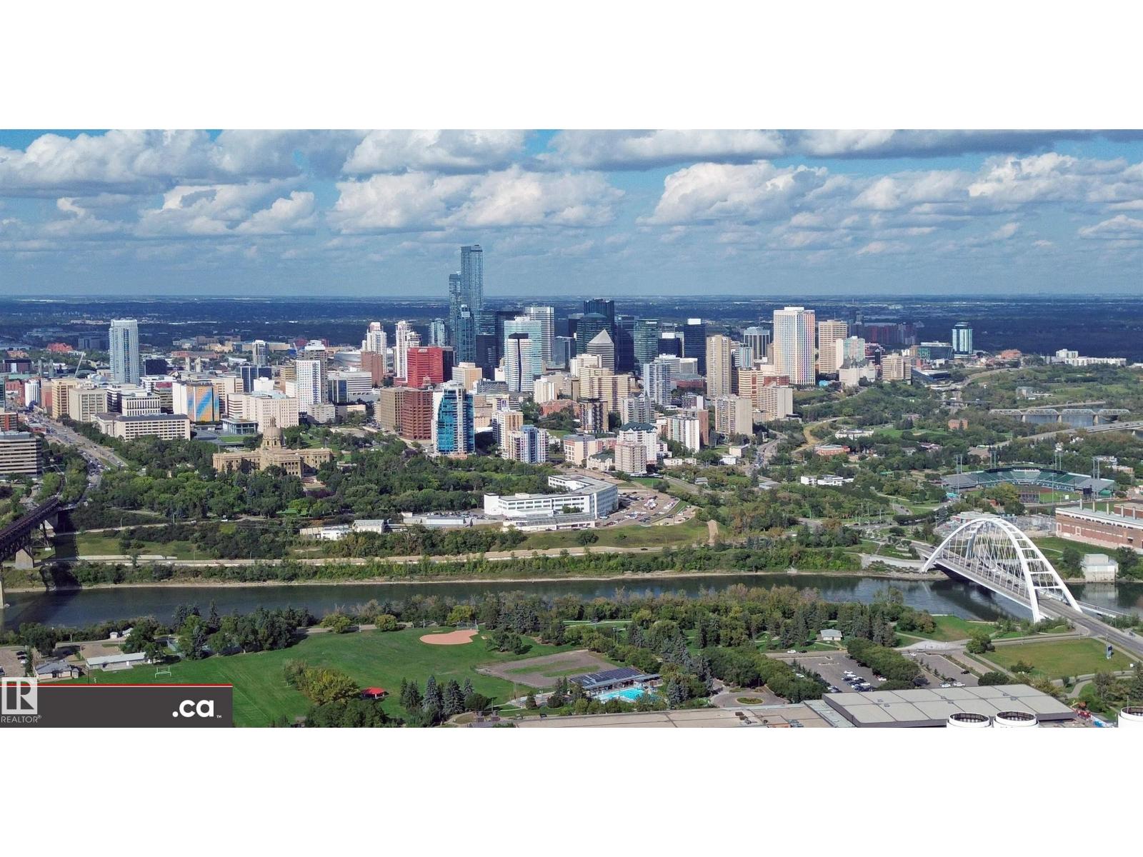 10941 81 AV NW - 73