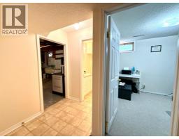 2015 24 Street S, Lethbridge, AB T1K2M6 Photo 21