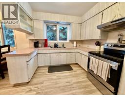 2015 24 Street S - photo 4