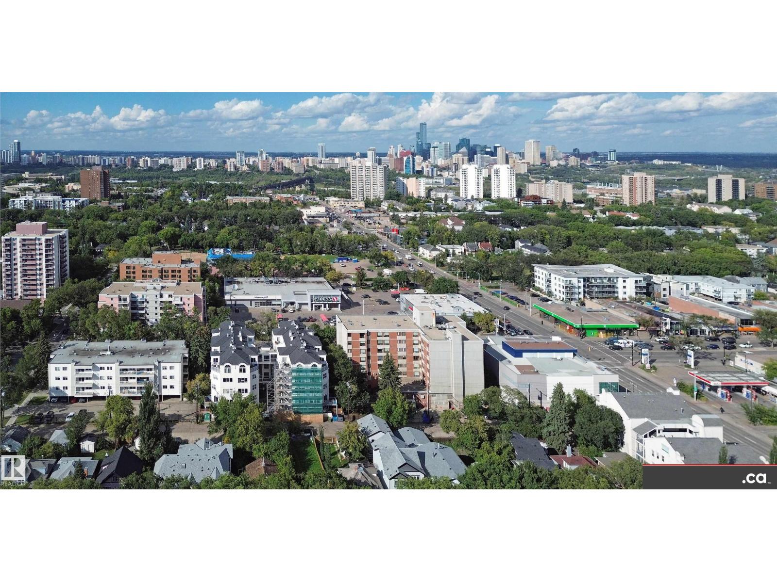 10941 81 AV NW - 74