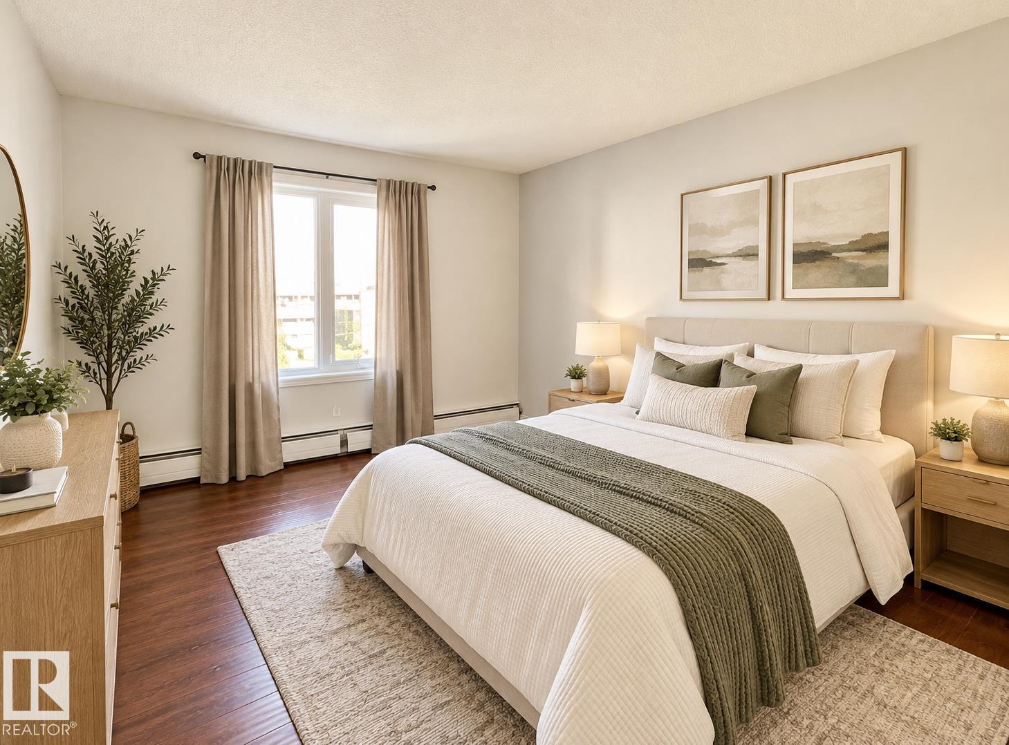 #304 10135 116 st NW - 7