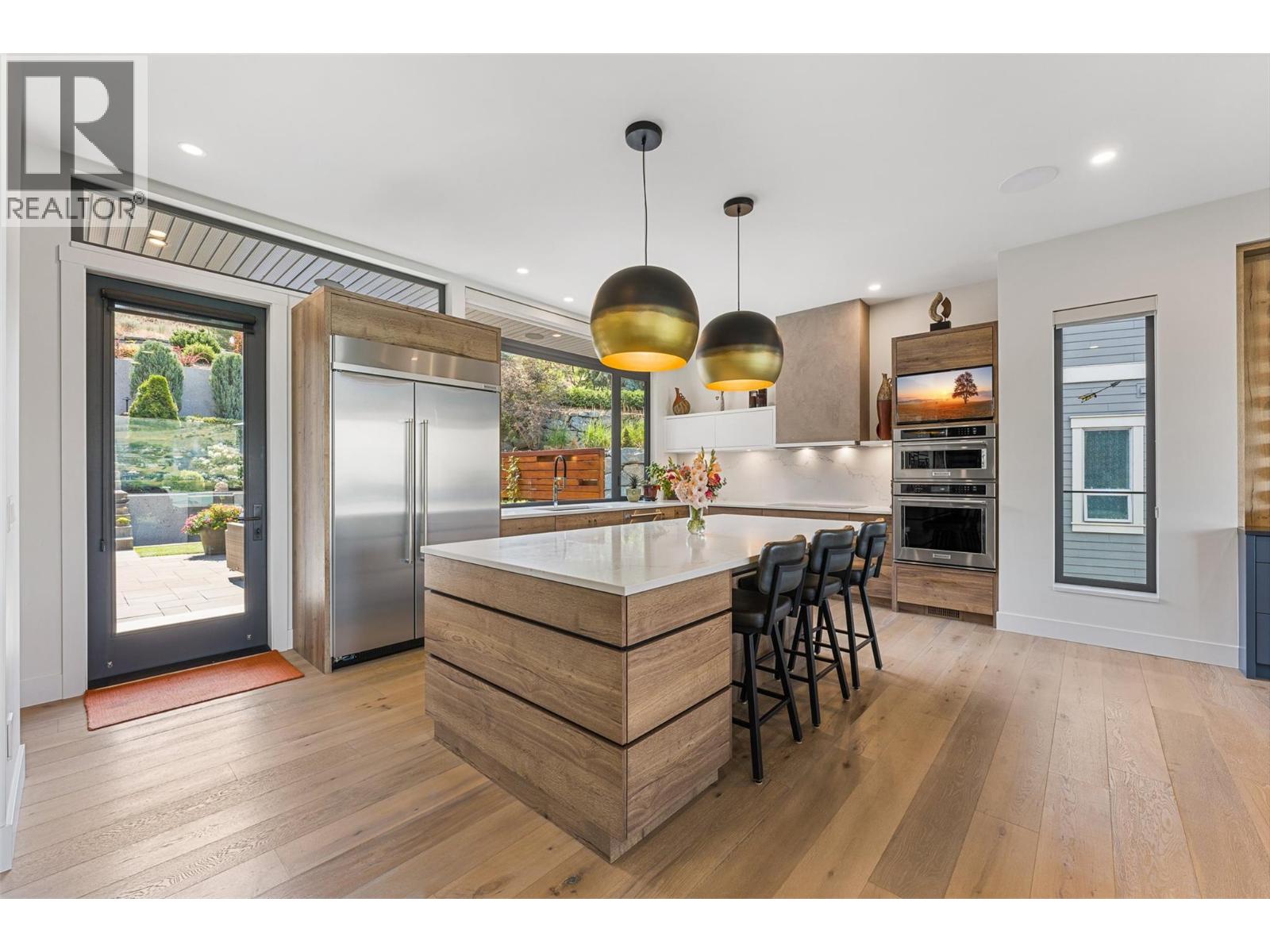 12877 Kidston Road Unit# 2, Coldstream