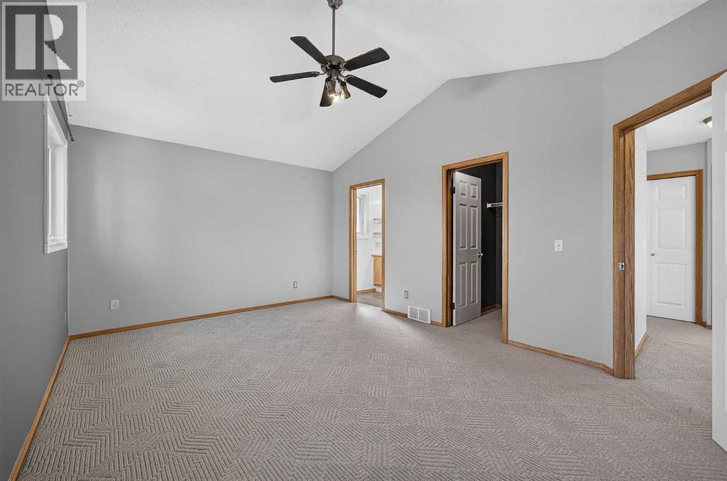 446 Harvest Hills Drive NE photo 32