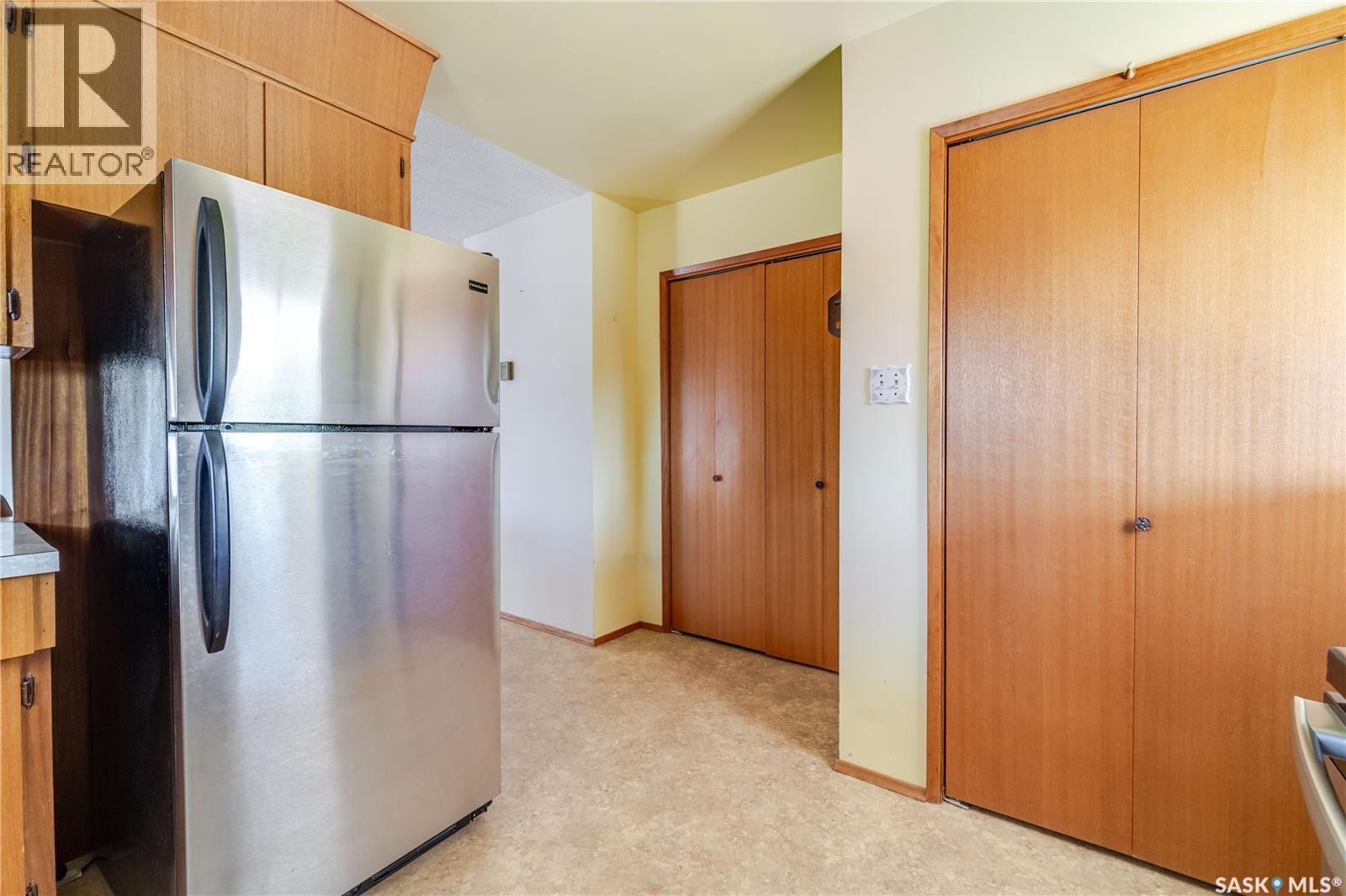 926 Hall STREET - 29