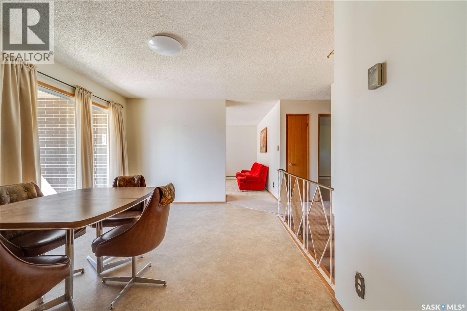926 Hall STREET - 30